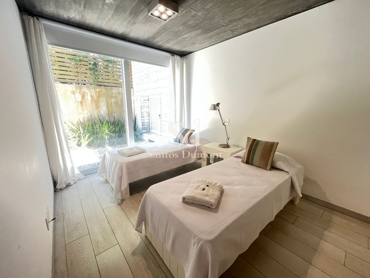 Casa ID.12261 - VENTA - ESPECTACULAR UBICACION, LA BARRA