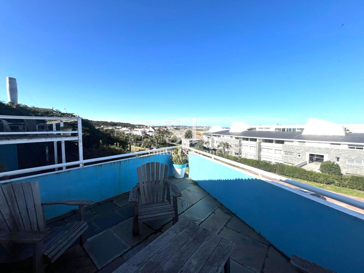 Casa ID.24519 - VENTA - ESPECTACULAR UBICACION