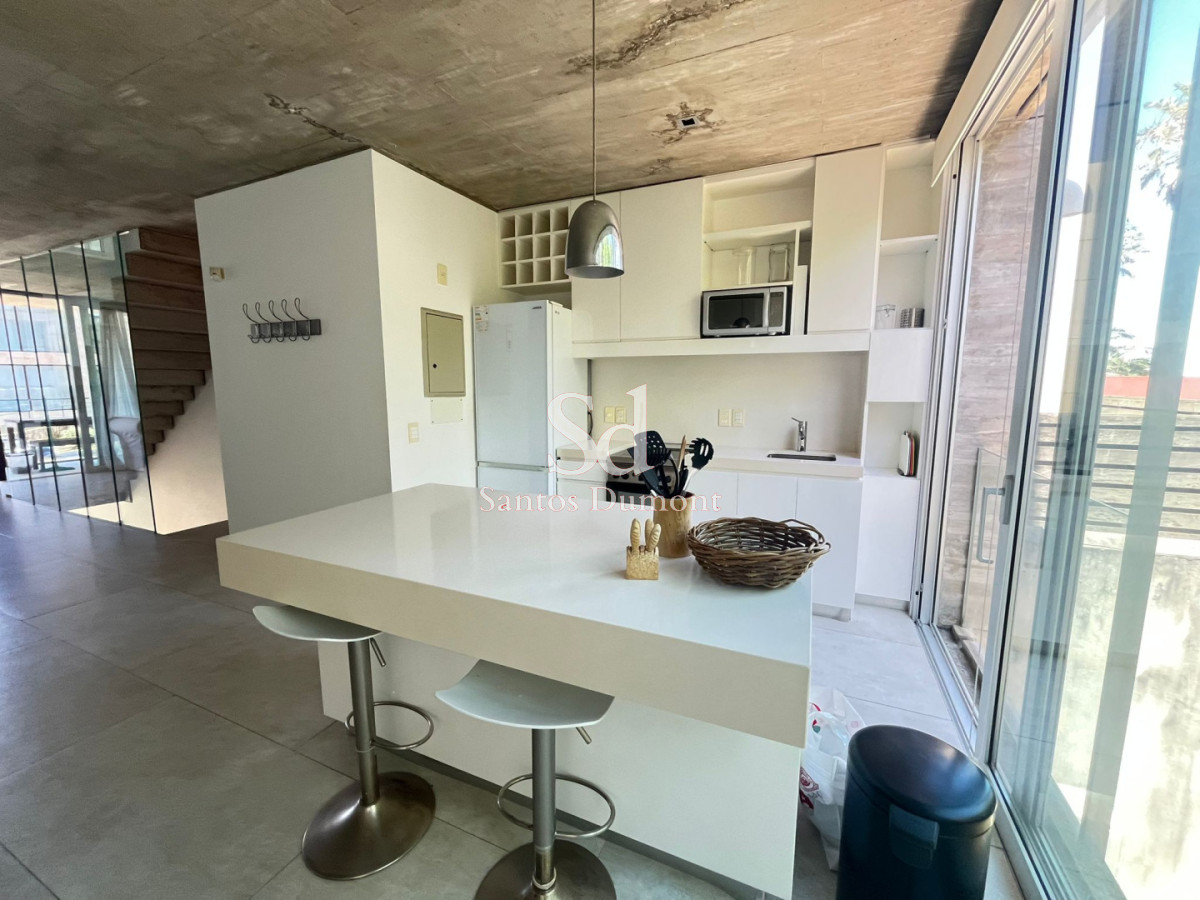 Casa ID.12261 - VENTA - ESPECTACULAR UBICACION, LA BARRA