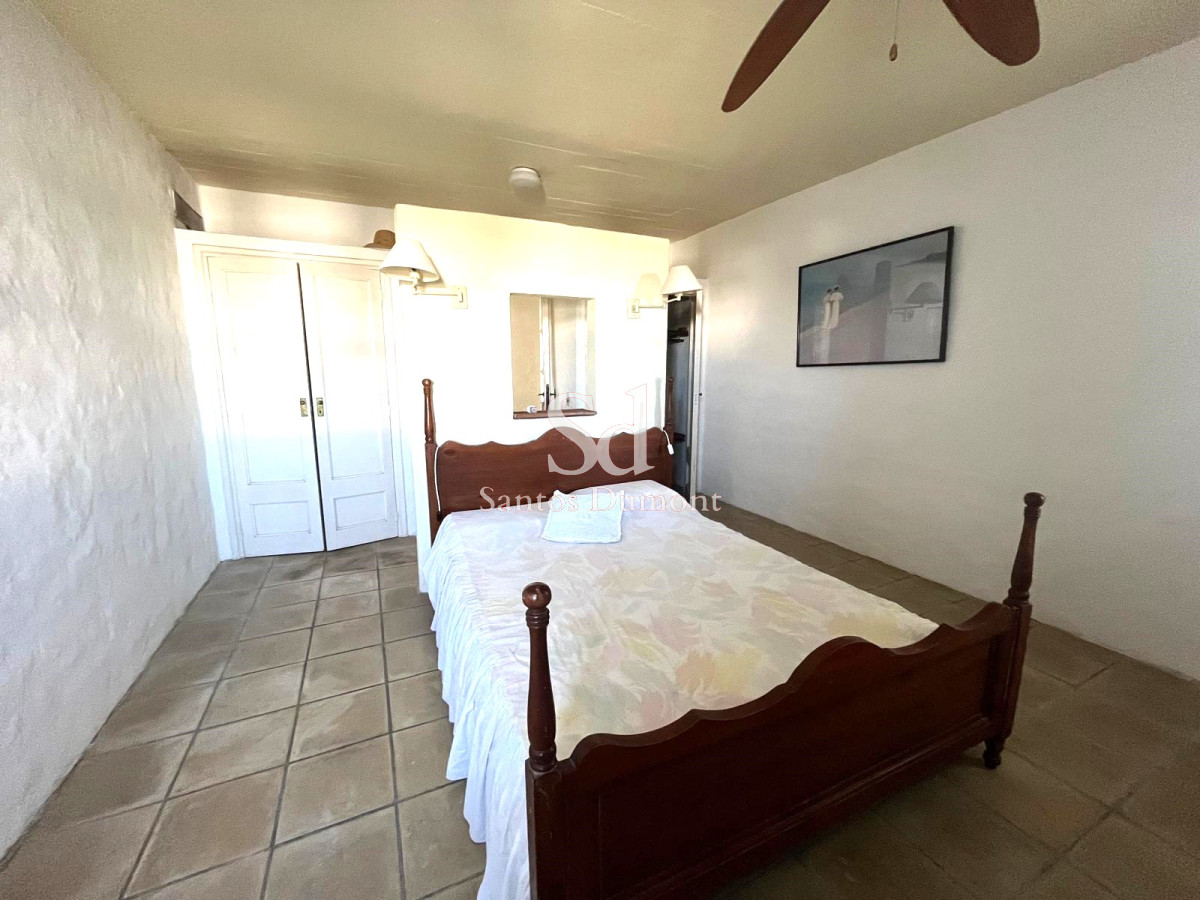 Casa ID.24519 - VENTA - ESPECTACULAR UBICACION