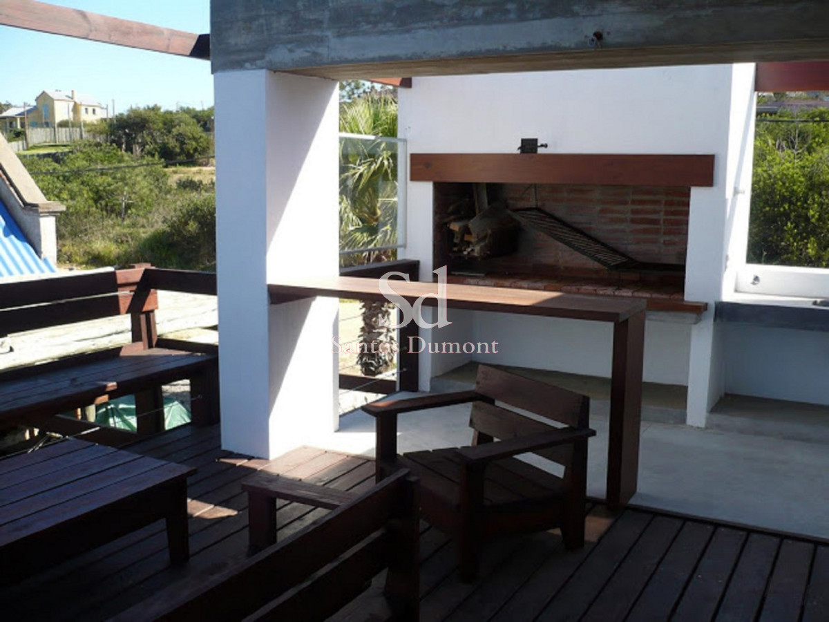Casa ID.11665 - espectacular casa en venta - 6 dorms - El chorro