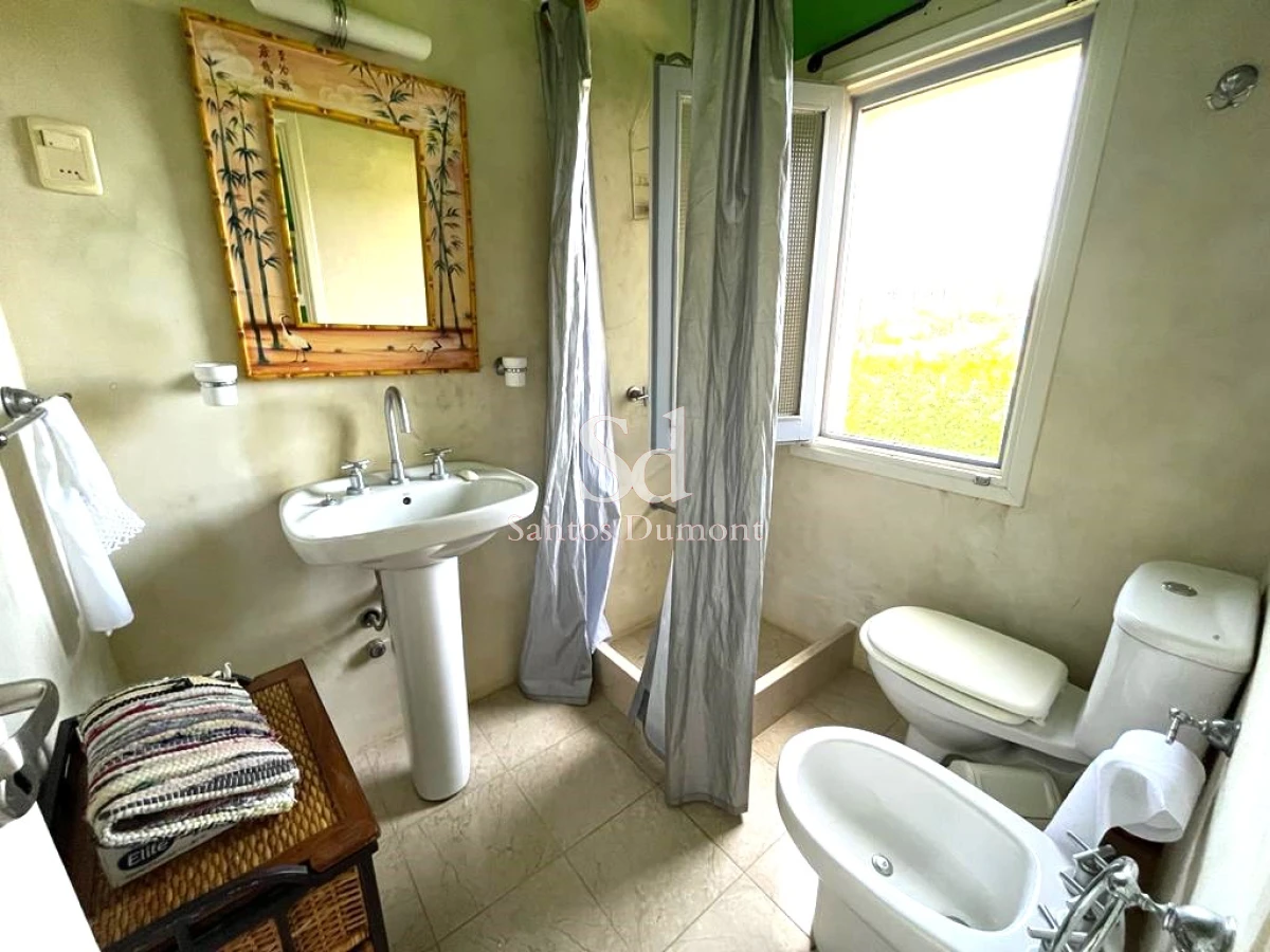 Casa ID.24757 - A METROS DE PLAYA BIKINI - VENTA Y ALQUILER TEMPORAL