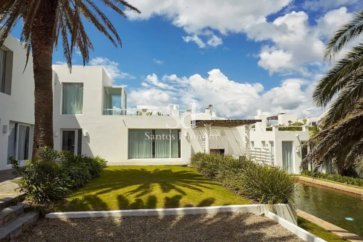 Casa ID.12131 - EXCELENTE UBICACION