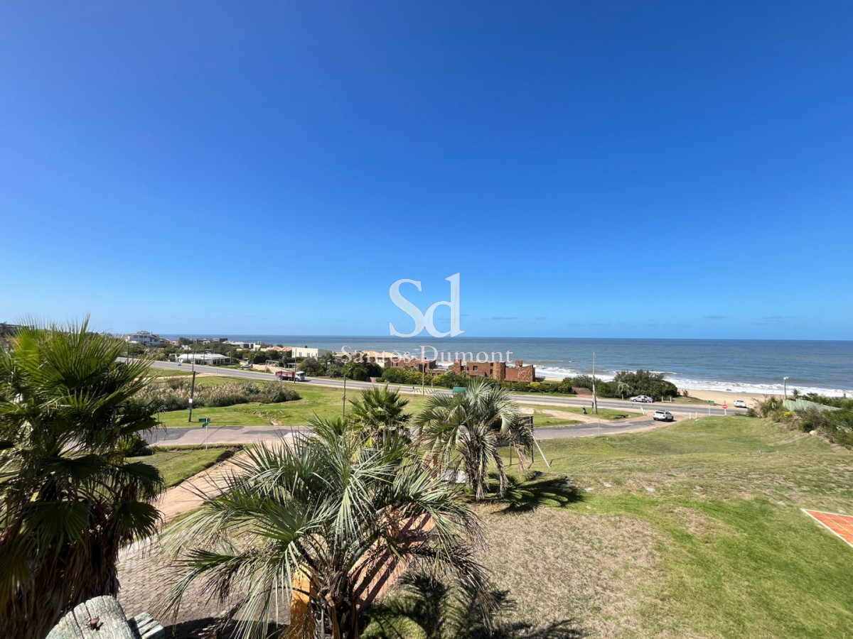 Casa ID.25328 - VENTA - EXCELENTE PROPIEDAD