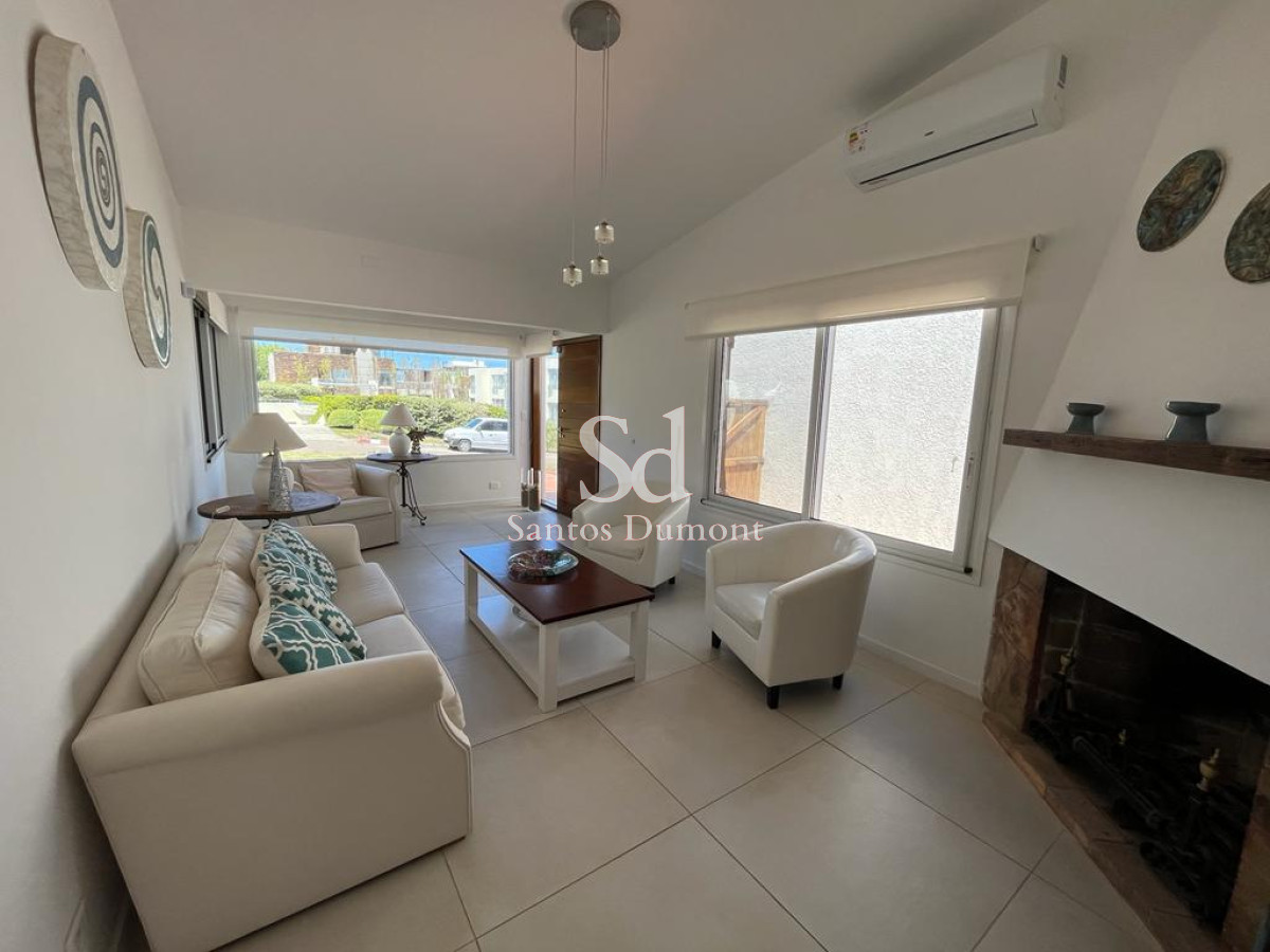Casa ID.11793 - EXCELENTE UBICACION