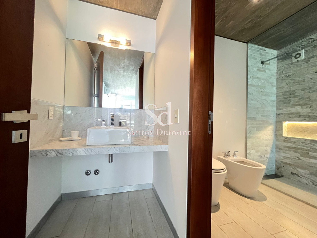 Casa ID.12261 - VENTA - ESPECTACULAR UBICACION, LA BARRA