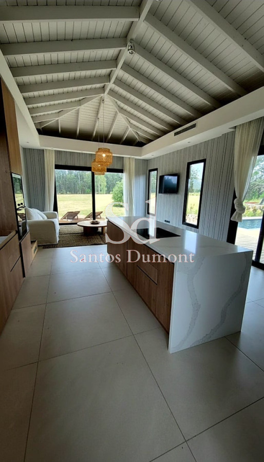 Casa ID.25534 - VENTA Y ALQUILER TEMPORAL - PUERTO QUETZAL