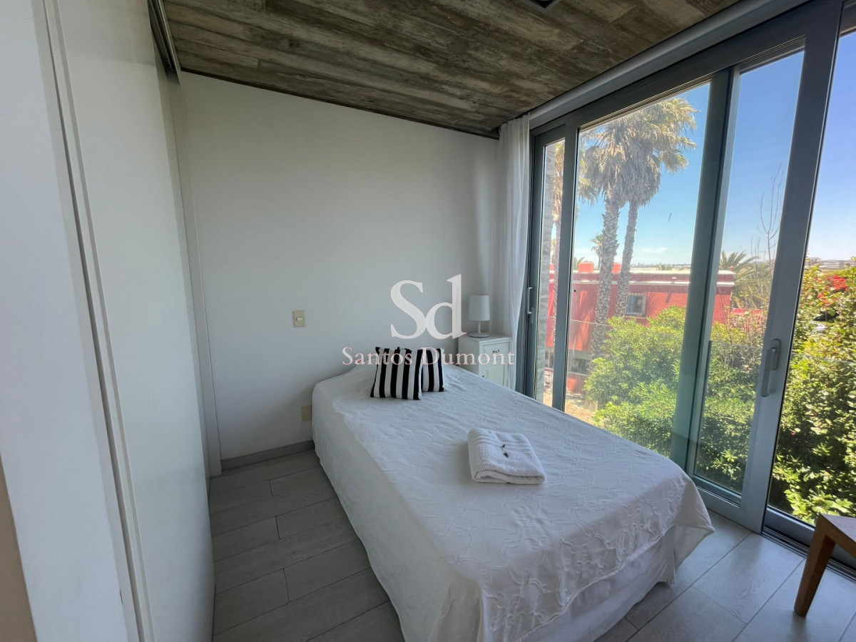 Casa ID.12261 - VENTA - ESPECTACULAR UBICACION, LA BARRA