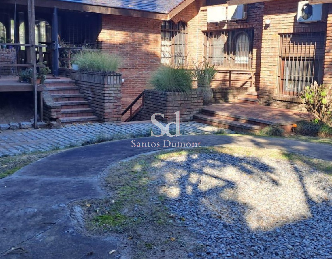 Casa ID.12523 - EXCELENTE OPORTUNIDAD PARA DESARROLLO