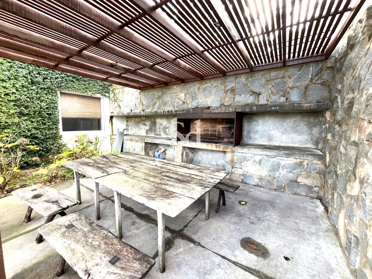 Casa ID.12184 - EXCELENTE UBICACION