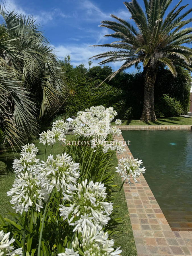 Casa ID.12131 - EXCELENTE UBICACION