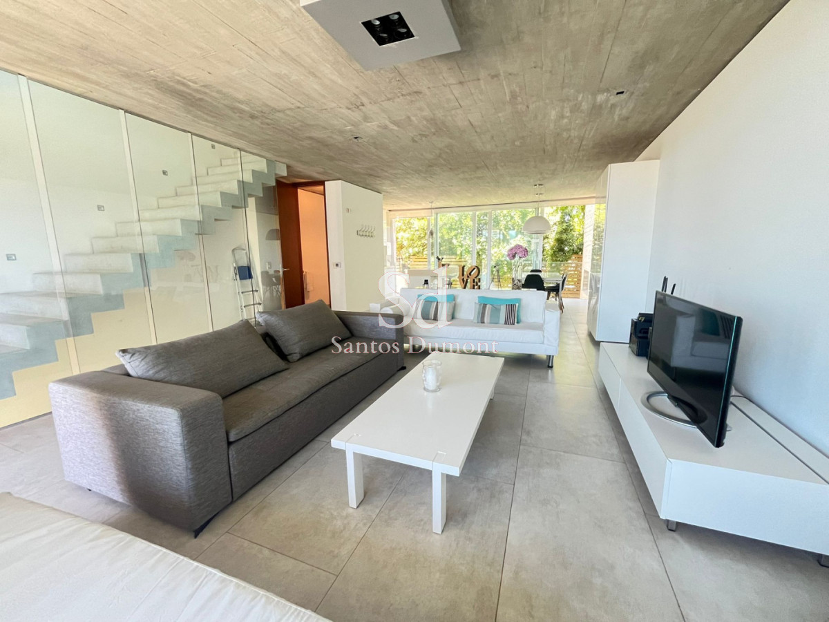 Casa ID.12261 - VENTA - ESPECTACULAR UBICACION, LA BARRA