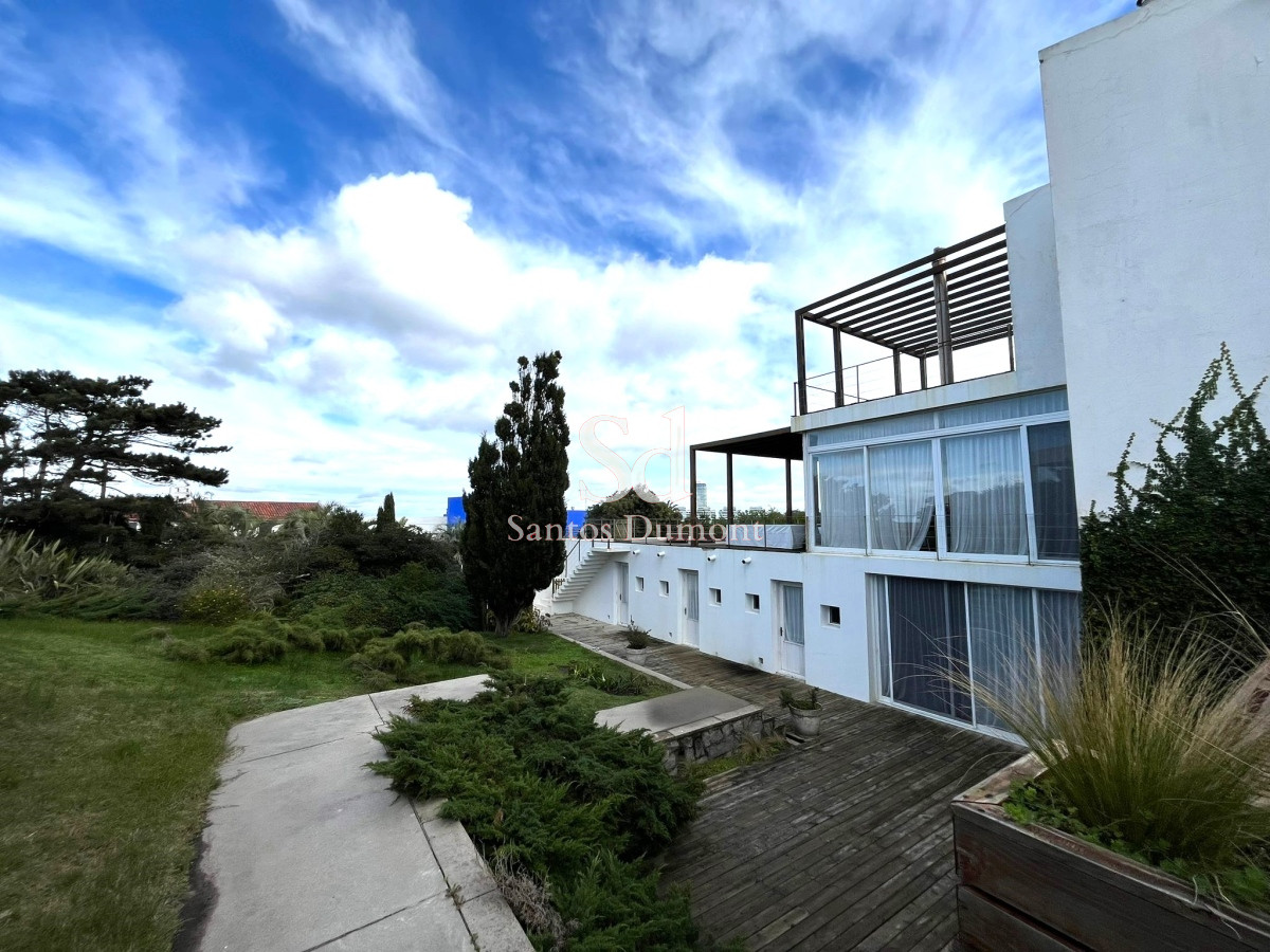 Casa ID.12184 - EXCELENTE UBICACION