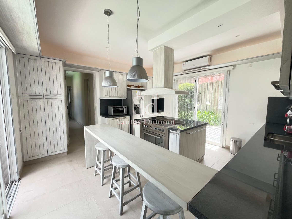 Casa ID.25173 - ALQUILER TEMPORAL - PRIMERA LINEA