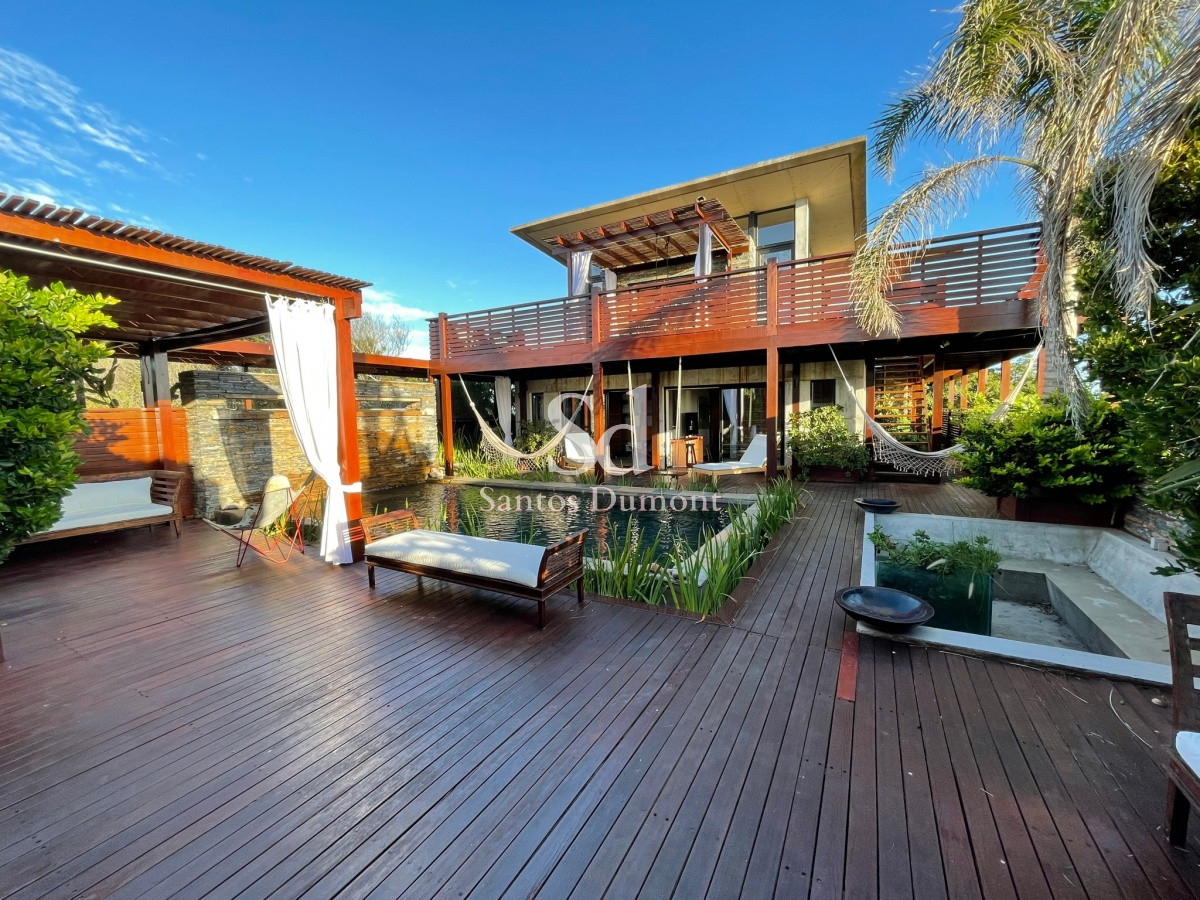Casa ID.12281 - Espectacular casa - 6 dorm  - excelente ubicacion
