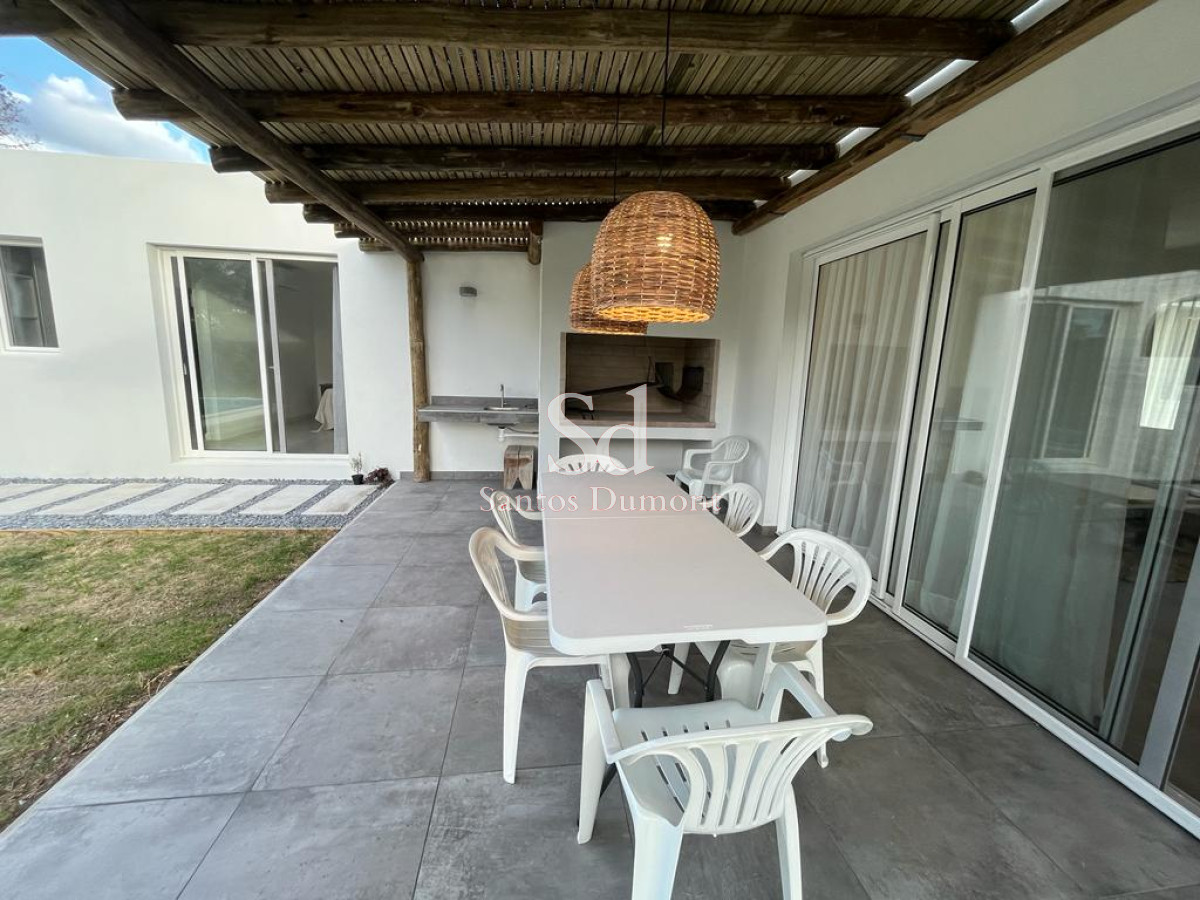 Casa ID.24702 - VENTA Y ALQUILER TEMPORAL - LA BARRA