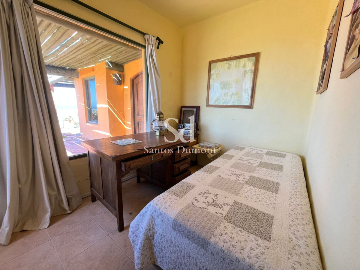 Casa ID.25328 - VENTA - EXCELENTE PROPIEDAD