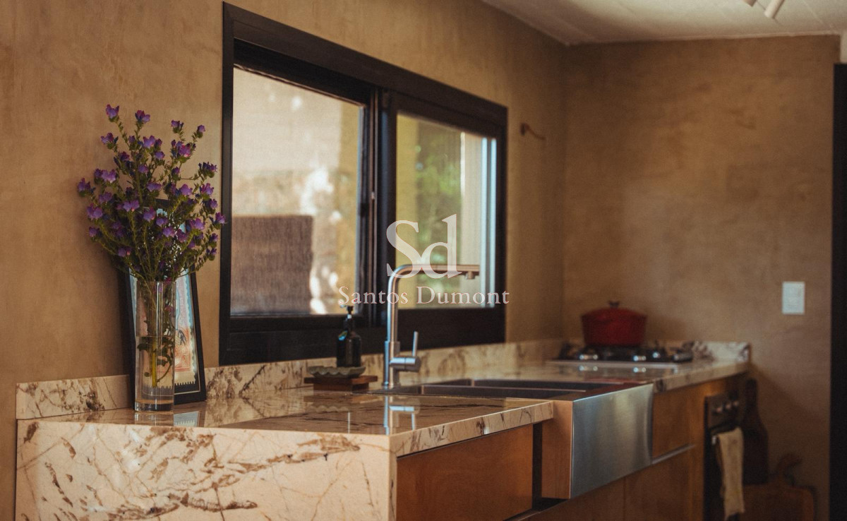 Casa ID.11936 - ALQUILER TEMPORAL - MONTOYA, EXCELENTE UBICACION