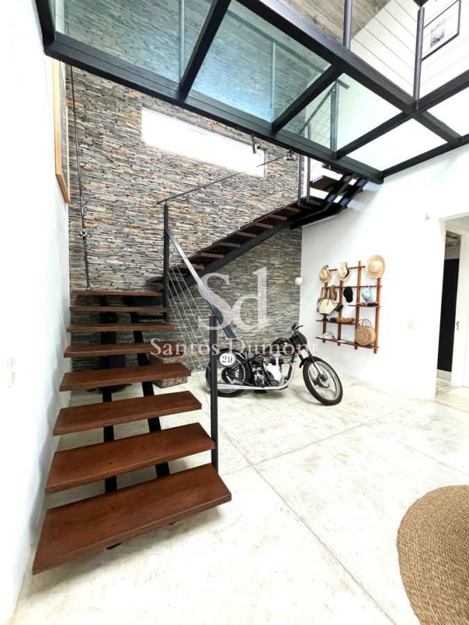 Casa ID.12011 - VENTA - ESPECTACULAR CASA SOBRE EL MAR, JOSE IGNACIO