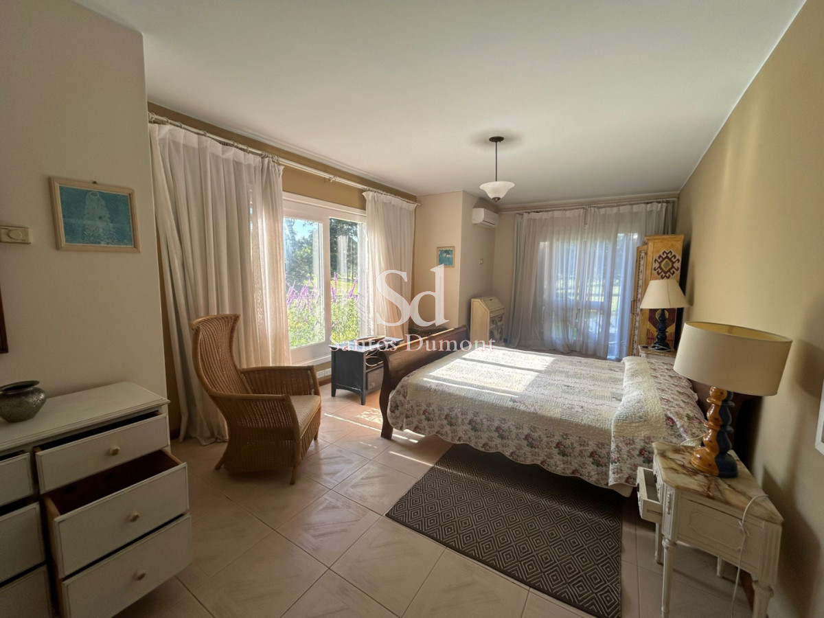Casa ID.25682 - Casa en venta en Barrio Golf, Punta del Este