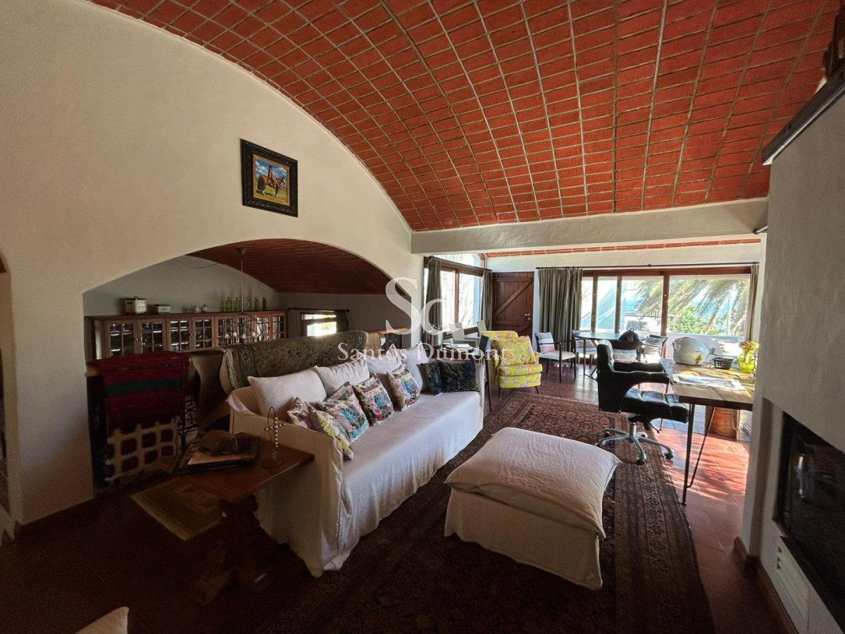 Casa ID.25854 - EN VENTA - Casa en zona Faro de Punta del Este a metros del Mar