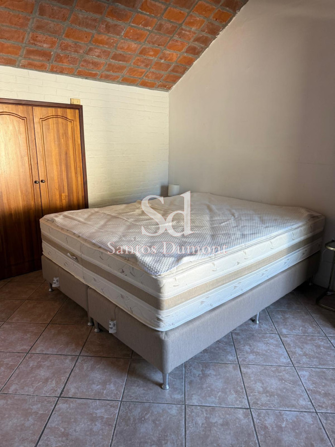 Casa ID.25352 - Venta Casa 6 dormitorios El Golf Punta del Este