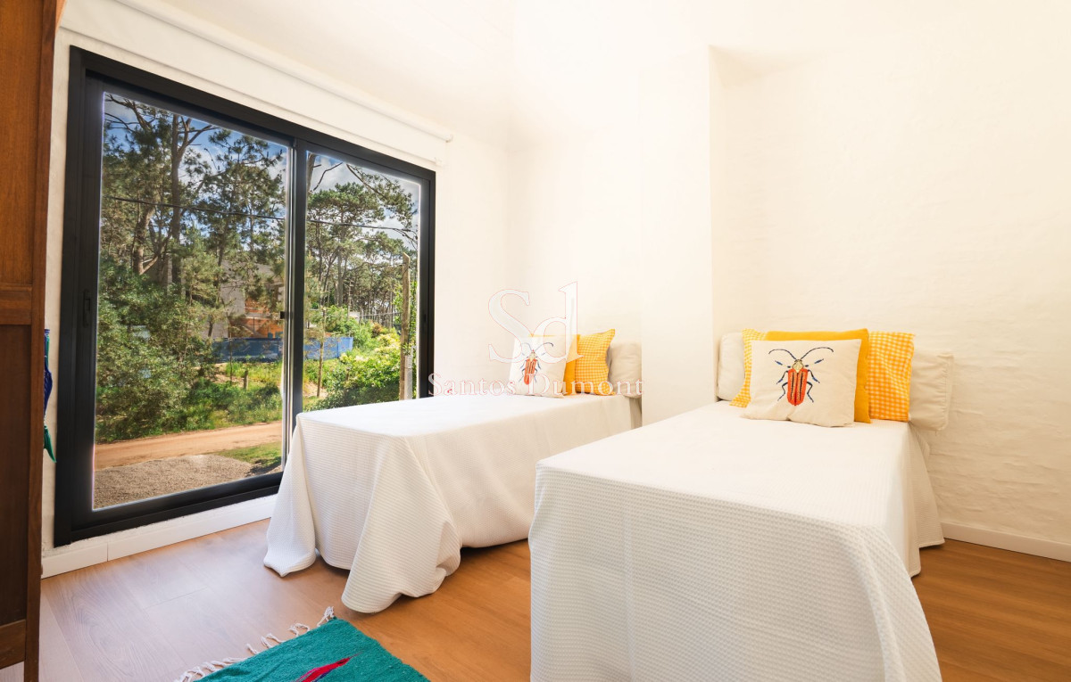 Casa ID.11936 - ALQUILER TEMPORAL - MONTOYA, EXCELENTE UBICACION