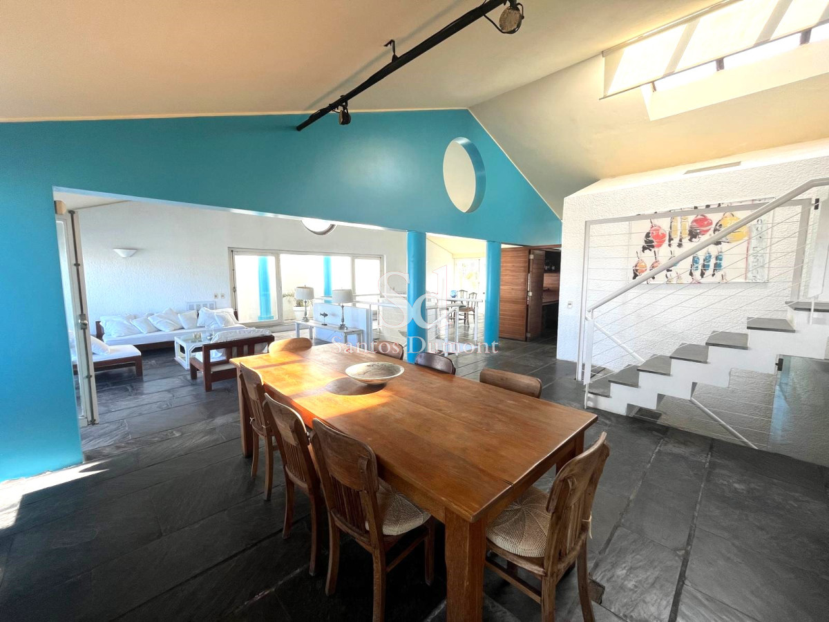 Casa ID.24519 - VENTA - ESPECTACULAR UBICACION