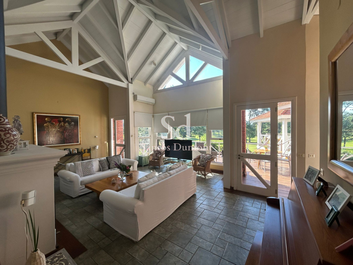 Casa ID.25682 - Casa en venta en Barrio Golf, Punta del Este