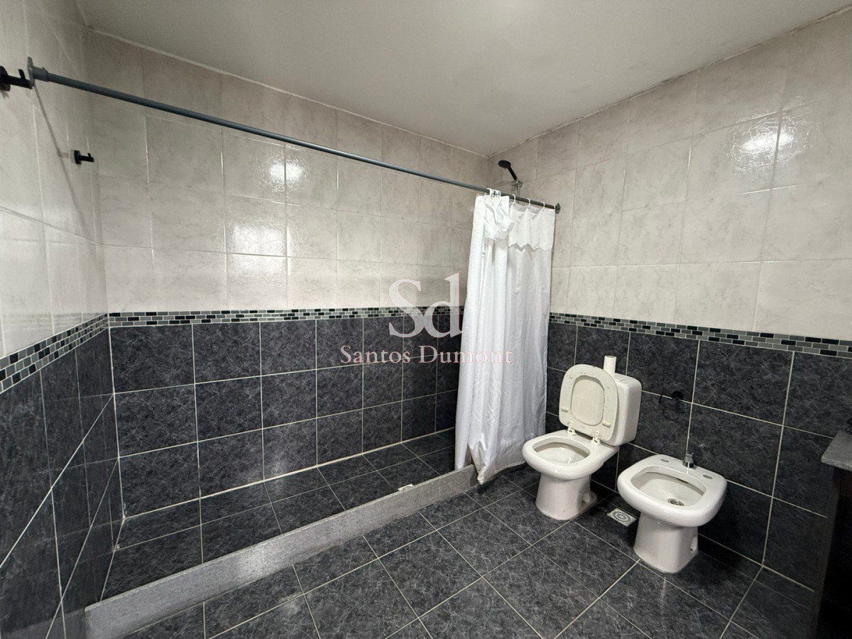 Casa ID.25724 - Casa en venta Playa Mansa, 5 dormitorios