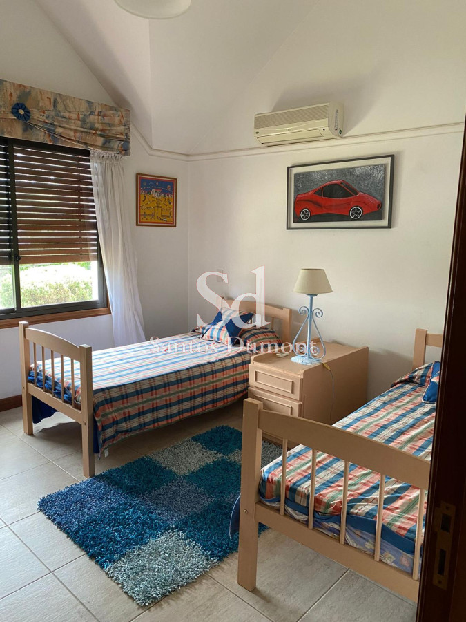 Casa ID.10339 - Venta Casa Playa Mansa-Punta del Este