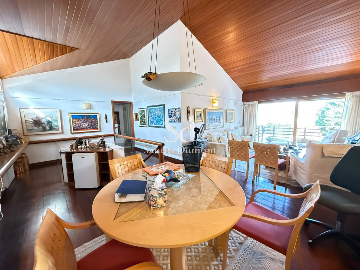 Casa ID.25788 - Venta Casa 5 dormitorios Punta del Este Playa Mansa