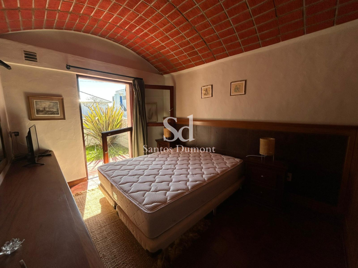 Casa ID.25854 - EN VENTA - Casa en zona Faro de Punta del Este a metros del Mar