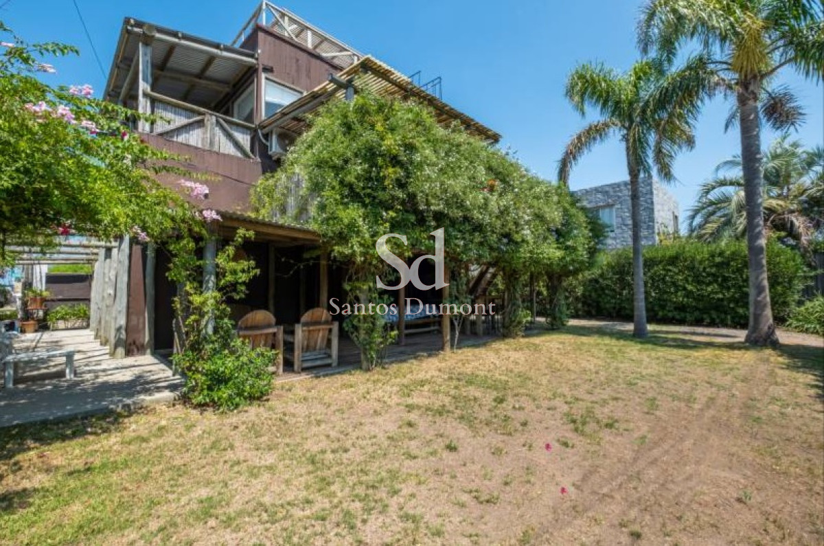 Casa ID.23871 - EXCELENTE UBICACIÓN