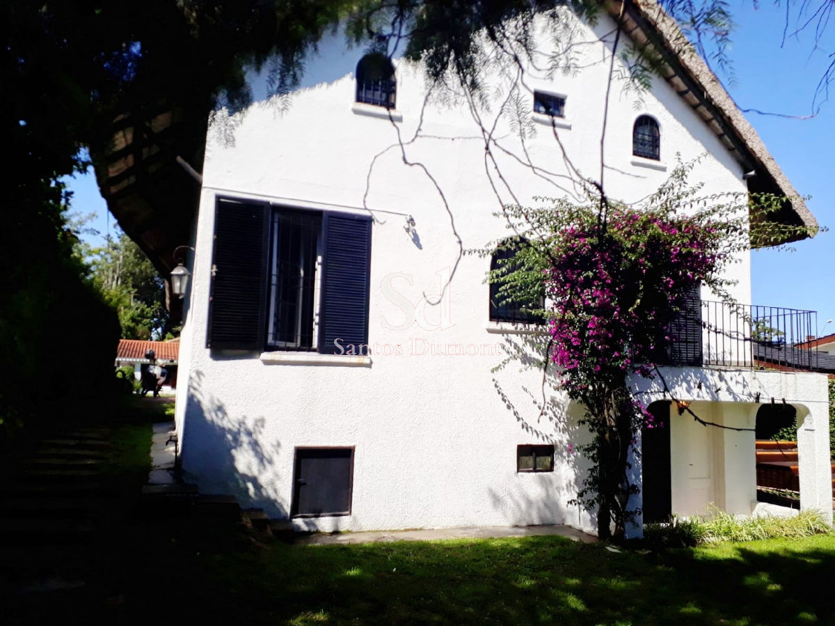Casa ID.9674 - Venta Casa 3 dormitorios Playa Mansa