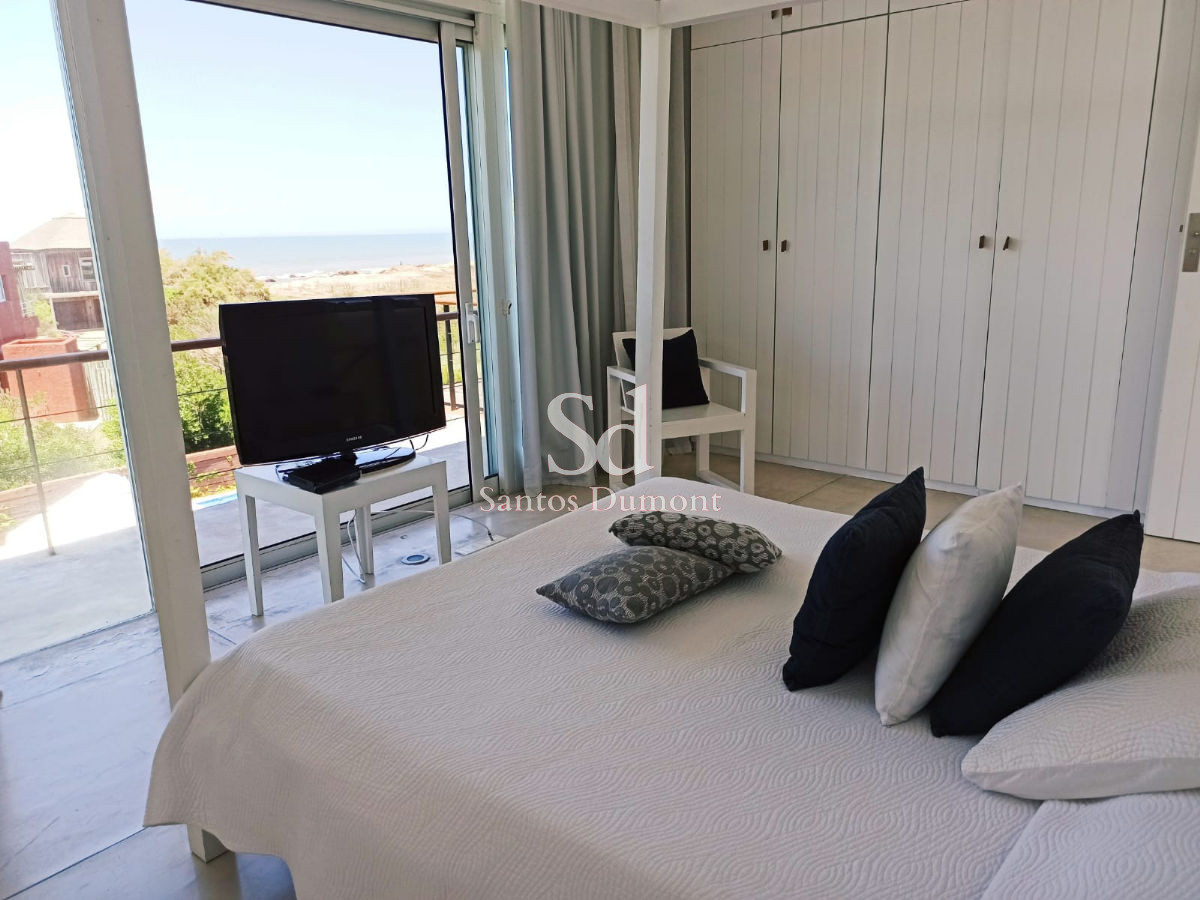 Casa ID.11821 - Casa en Manantiales, Punta Piedras
