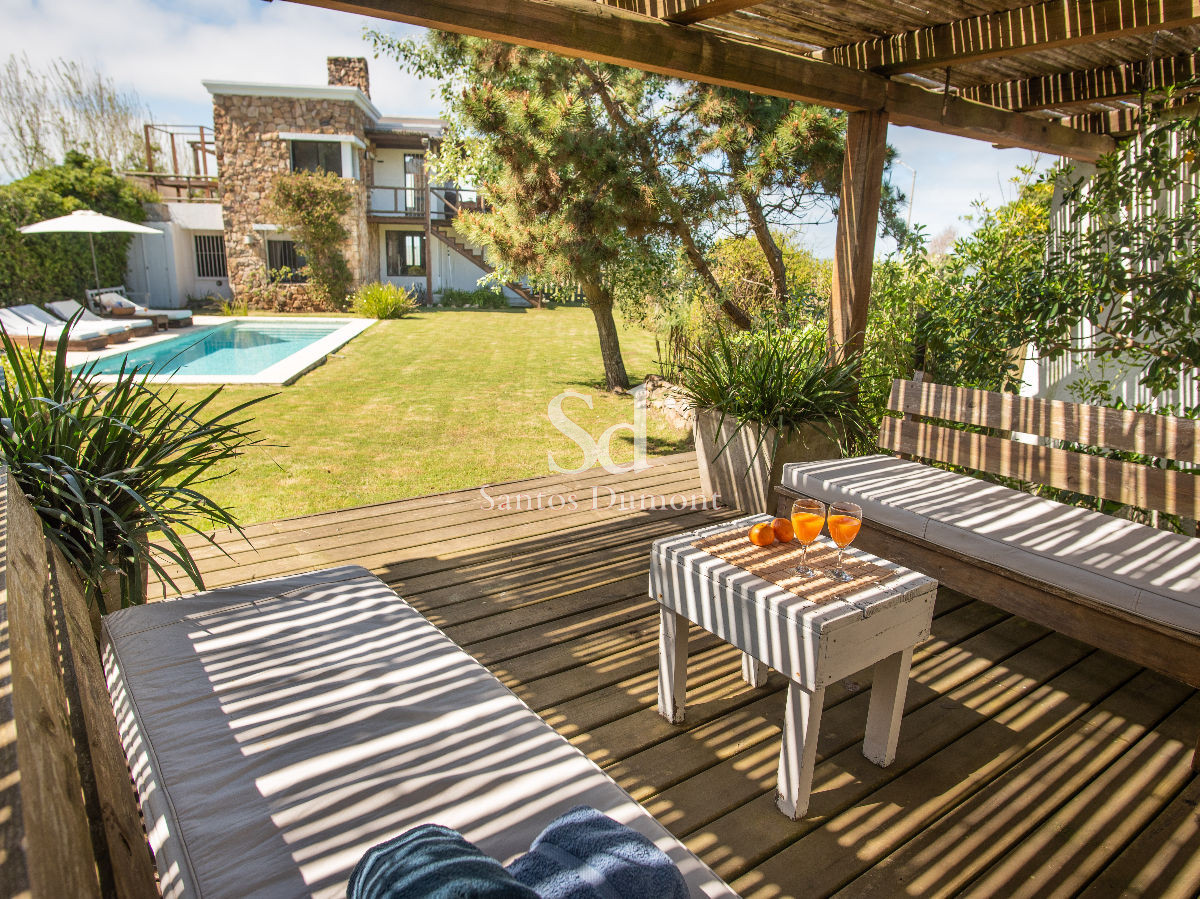 Casa ID.11878 - Espectacular casa - 4 dorms- frente al mar 