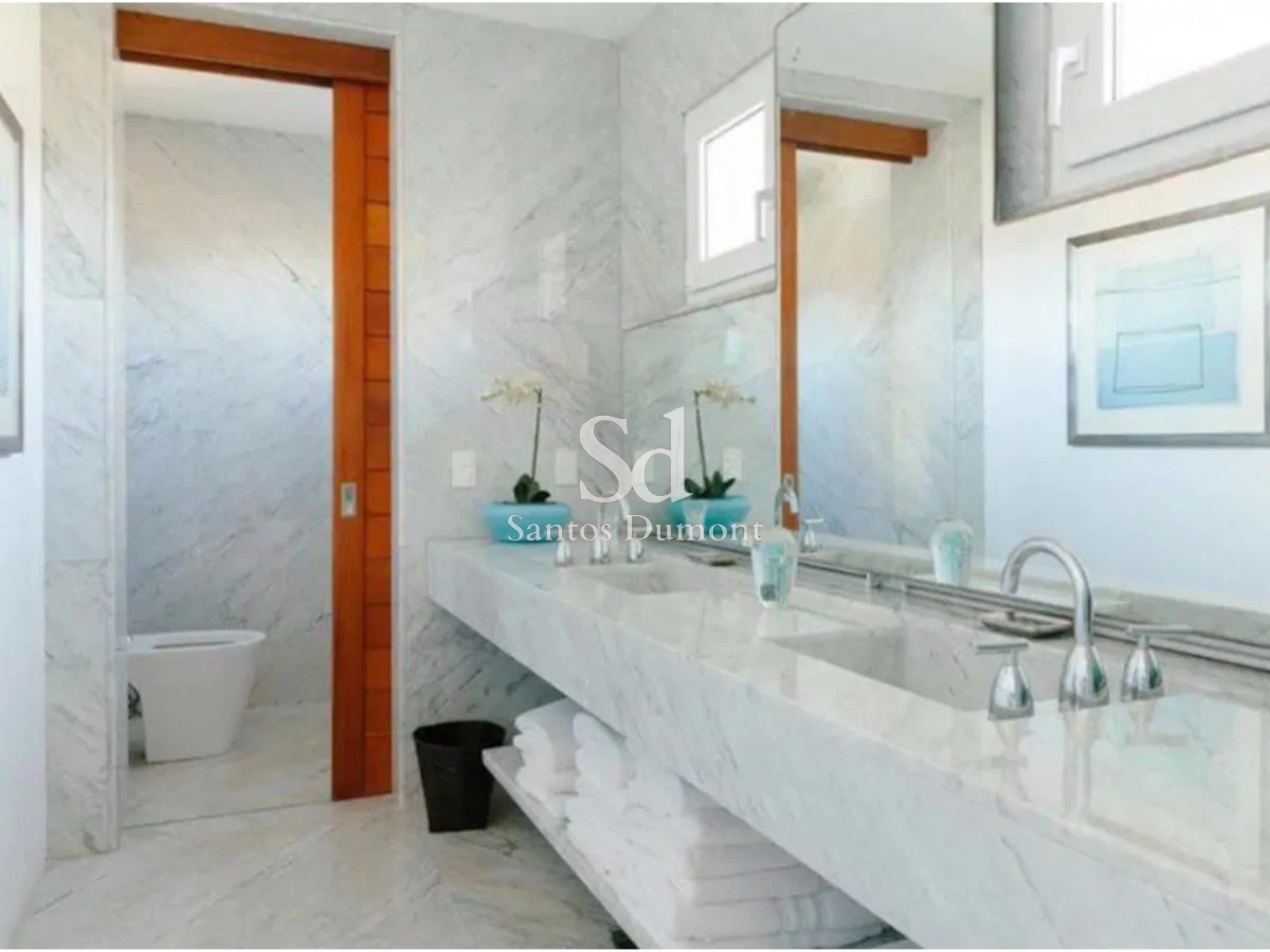 Casa ID.12011 - VENTA - ESPECTACULAR CASA SOBRE EL MAR, JOSE IGNACIO