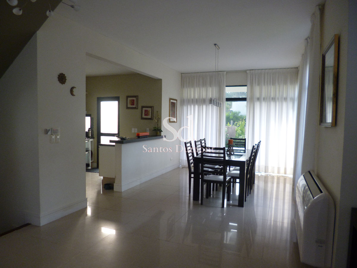 Casa ID.12119 - VENTA - LA BARRA