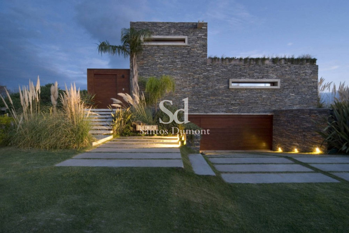 Casa ID.12281 - Espectacular casa - 6 dorm  - excelente ubicacion