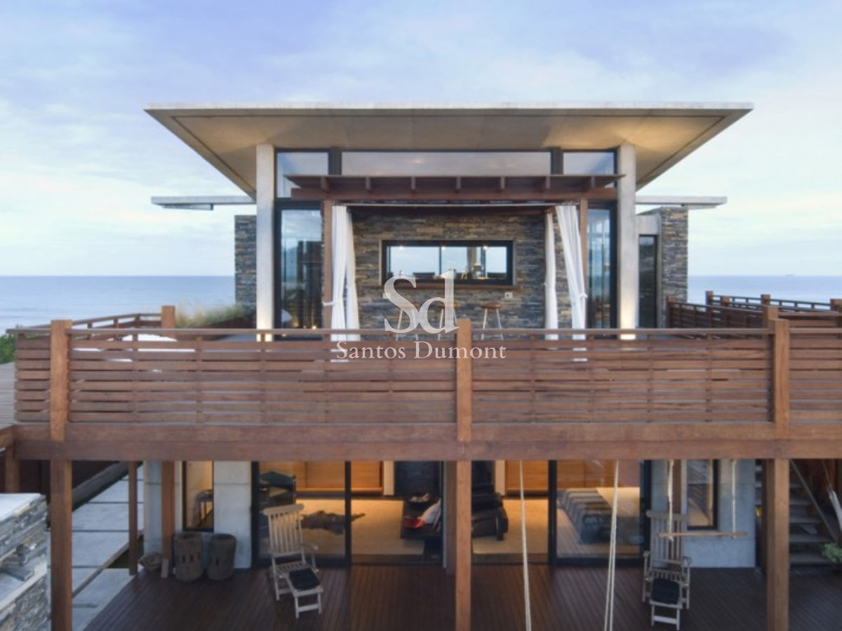 Casa ID.12281 - Espectacular casa - 6 dorm  - excelente ubicacion