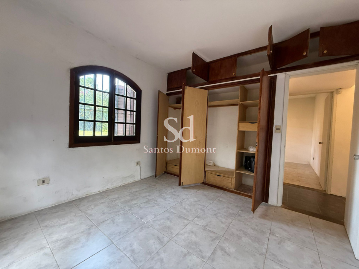 Casa ID.25724 - Casa en venta Playa Mansa, 5 dormitorios