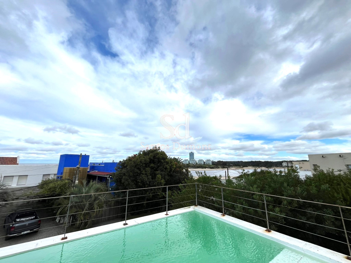 Casa ID.12184 - EXCELENTE UBICACION