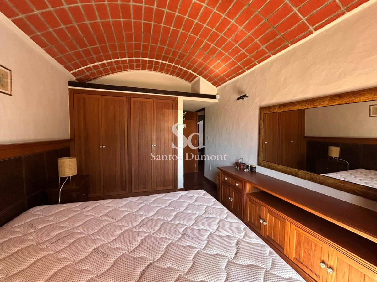 Casa ID.25854 - EN VENTA - Casa en zona Faro de Punta del Este a metros del Mar
