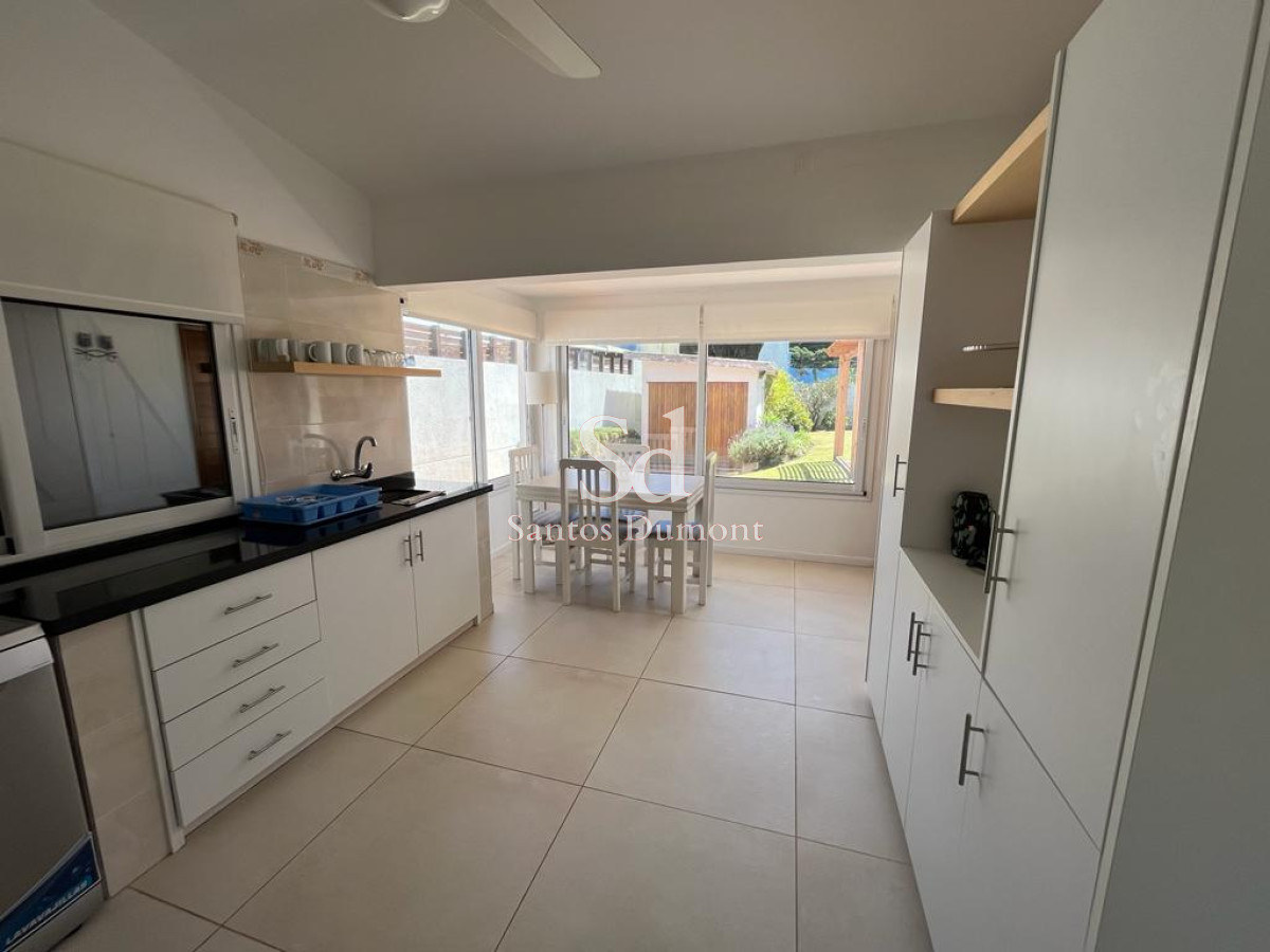 Casa ID.11793 - EXCELENTE UBICACION