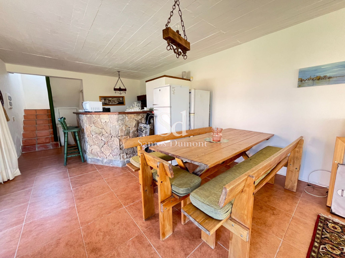Casa ID.25328 - VENTA - EXCELENTE PROPIEDAD