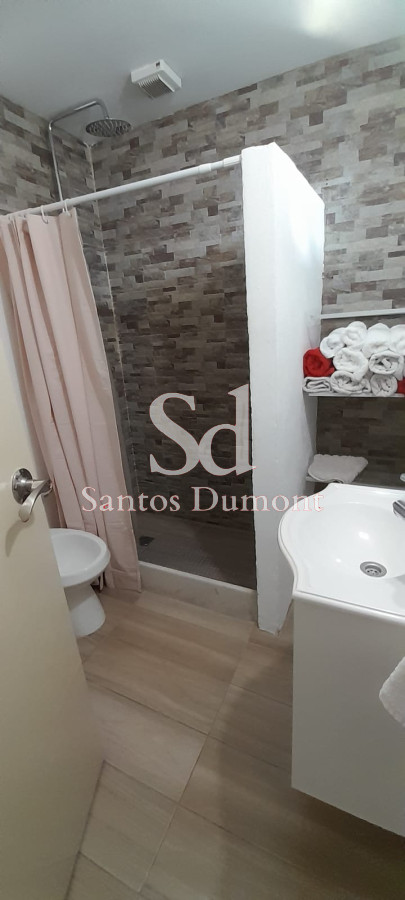 Casa ID.25003 - VENTA - EXCELENTE UBICACION
