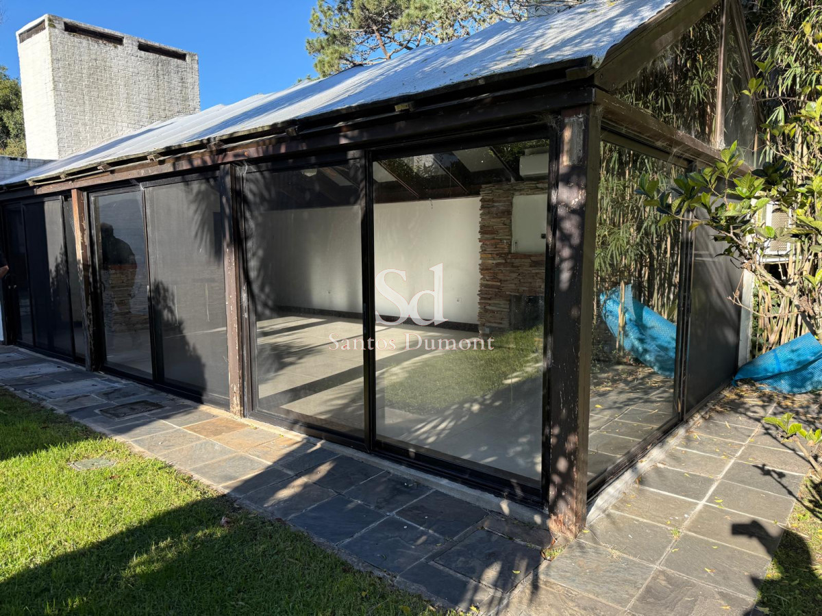 Casa ID.25352 - Venta Casa 6 dormitorios El Golf Punta del Este