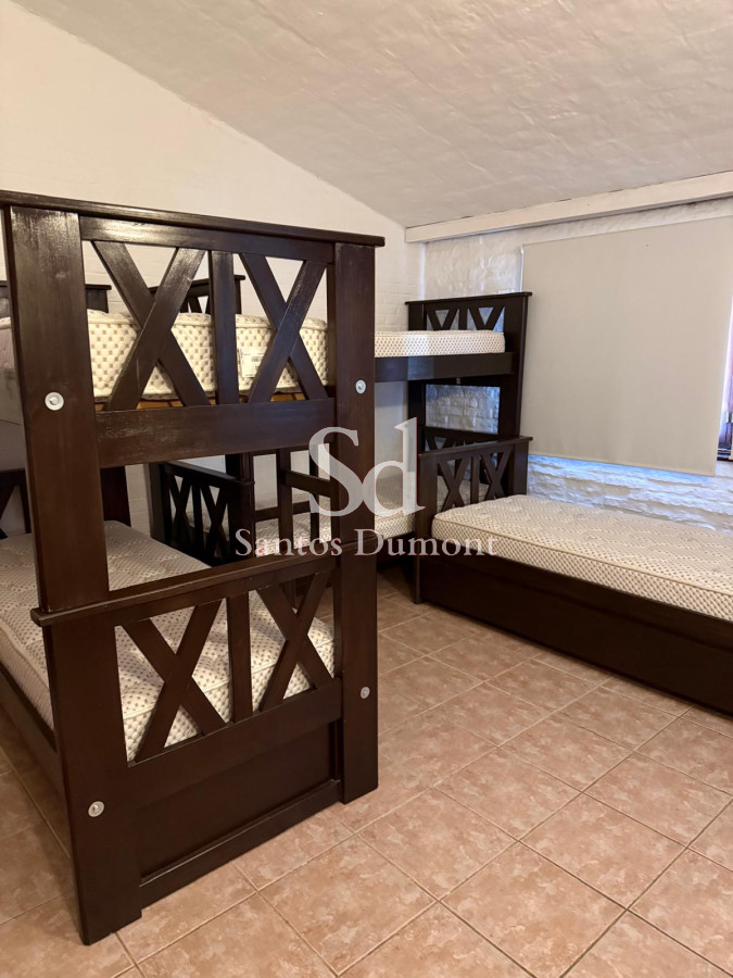 Casa ID.25352 - Venta Casa 6 dormitorios El Golf Punta del Este