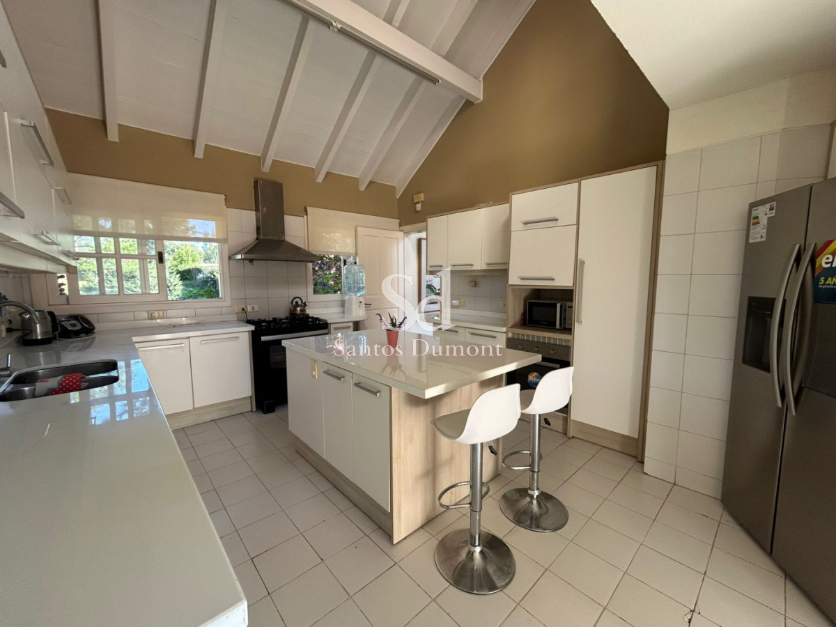 Casa ID.25682 - Casa en venta en Barrio Golf, Punta del Este